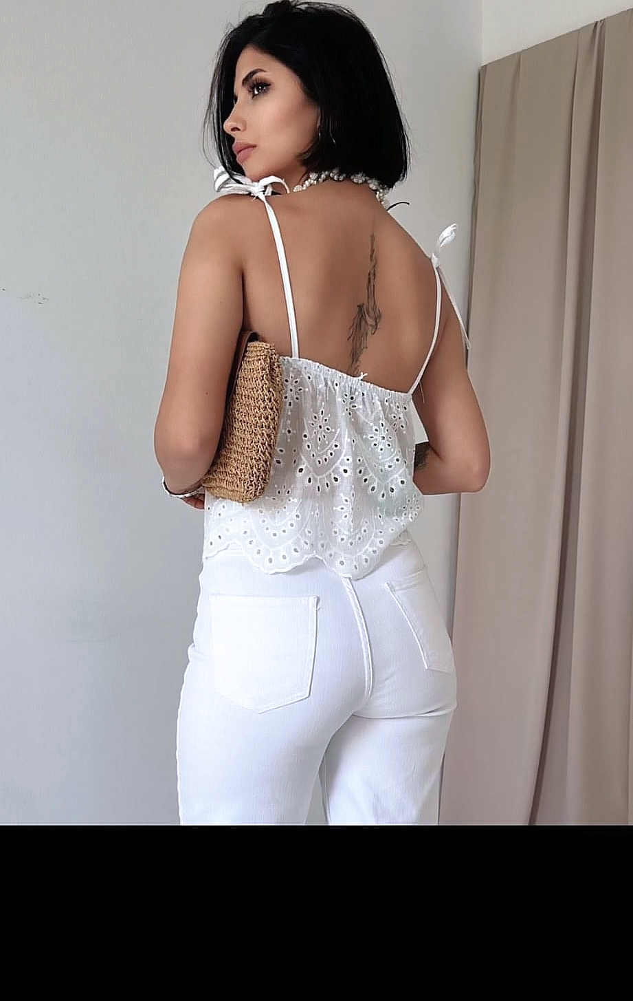 Halenka bílá, letní 