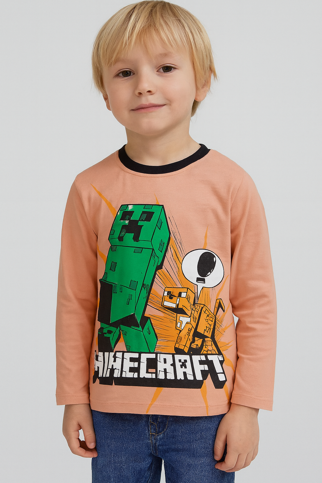 Chlapecká mikina z tenkého a jemného materiálu 