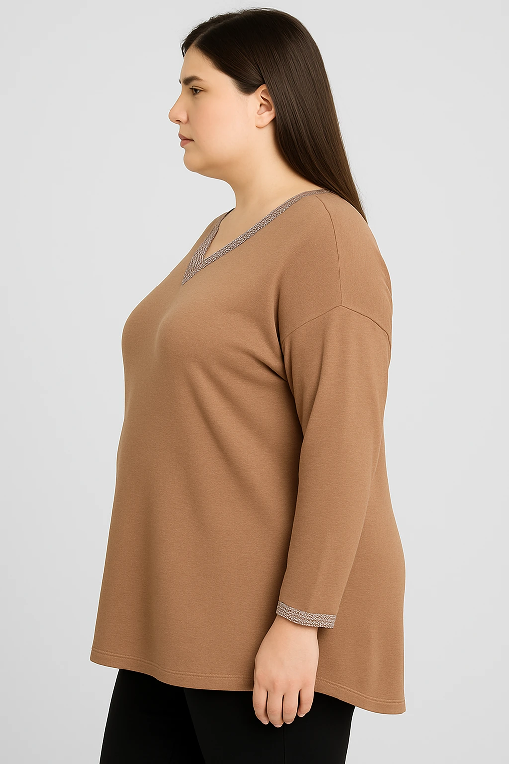 Hnědá halenka s výstřihem do V