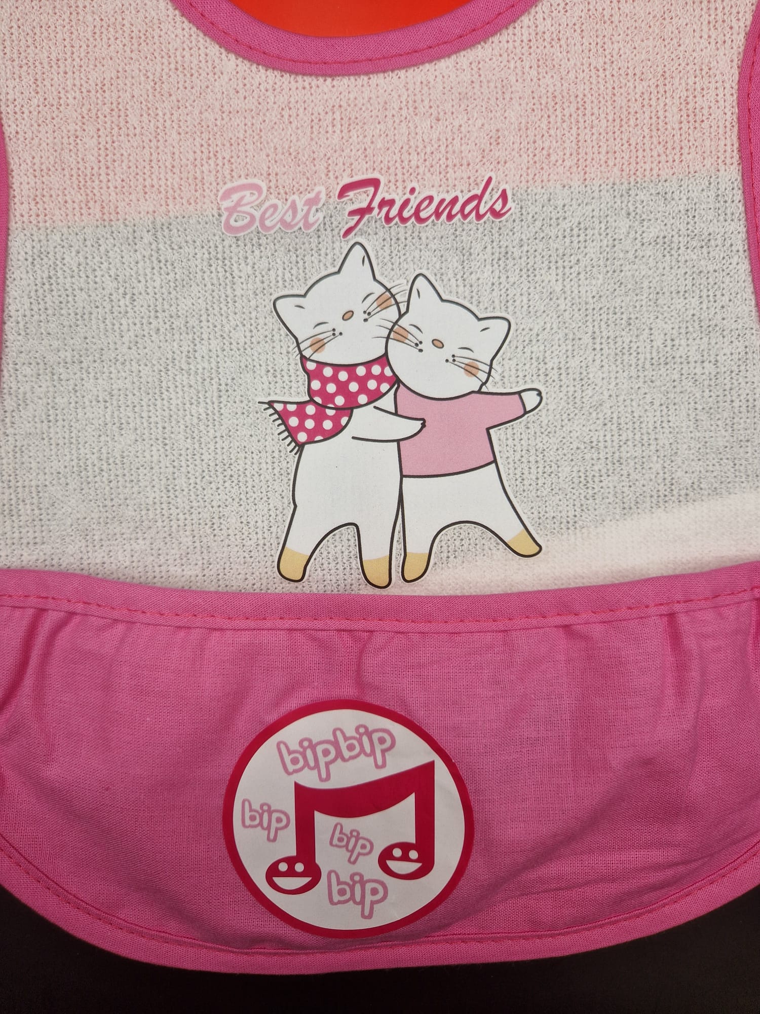 Novorozenecký bryndák s píšťalkou 