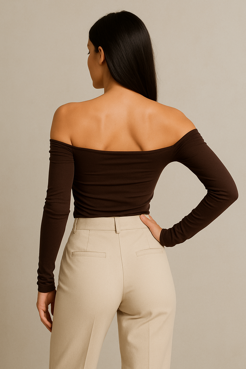  Halenka s odhalenými rameny