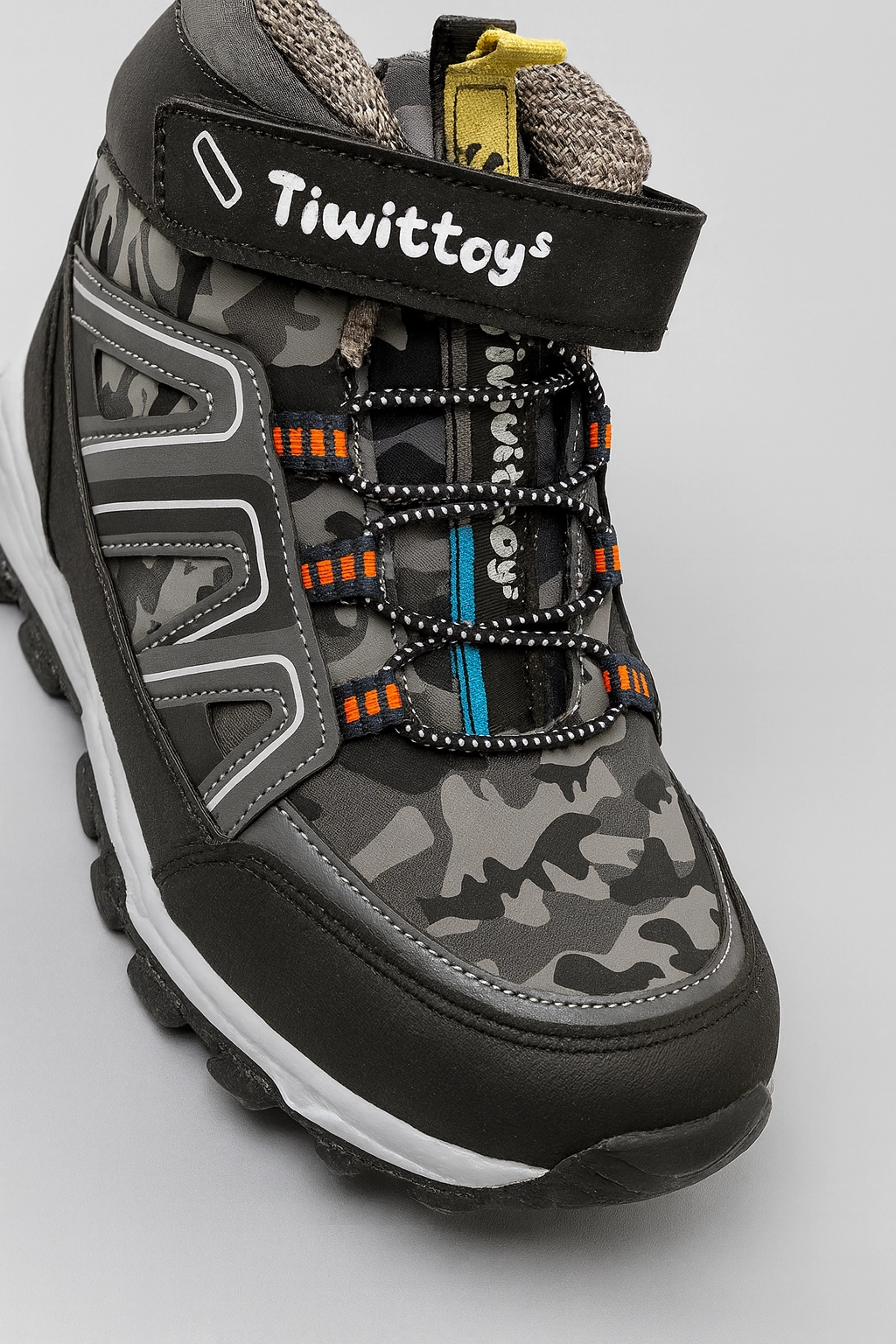 Chlapecké zimní boty- sportovní 