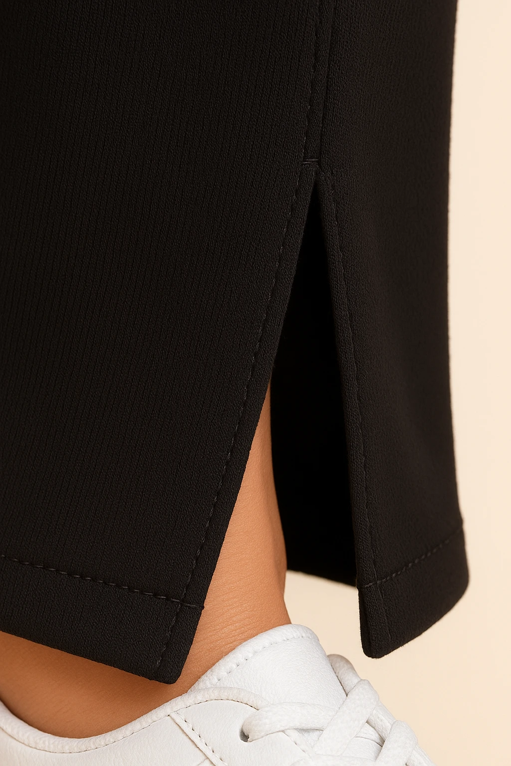 Dívčí široké legíny s rozparkem 