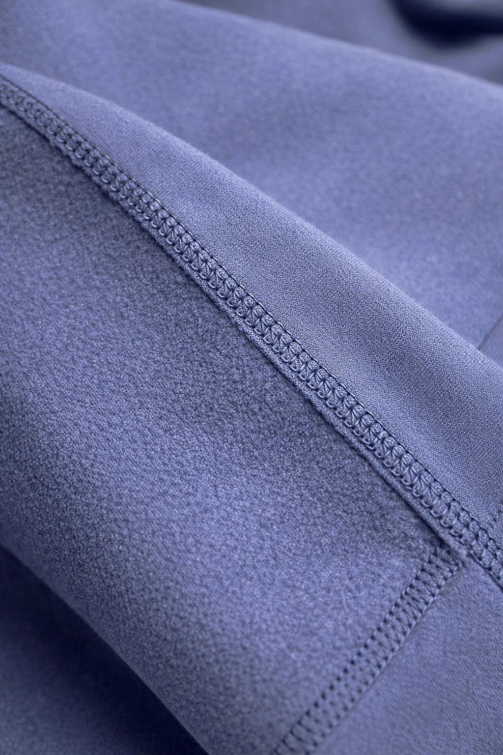 Dámské legíny s rozšířené nohavice 